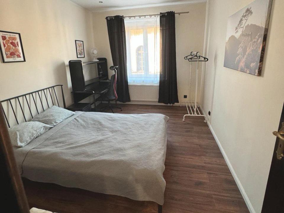 2-Room Apartment In The City Center Poznań Buitenkant foto