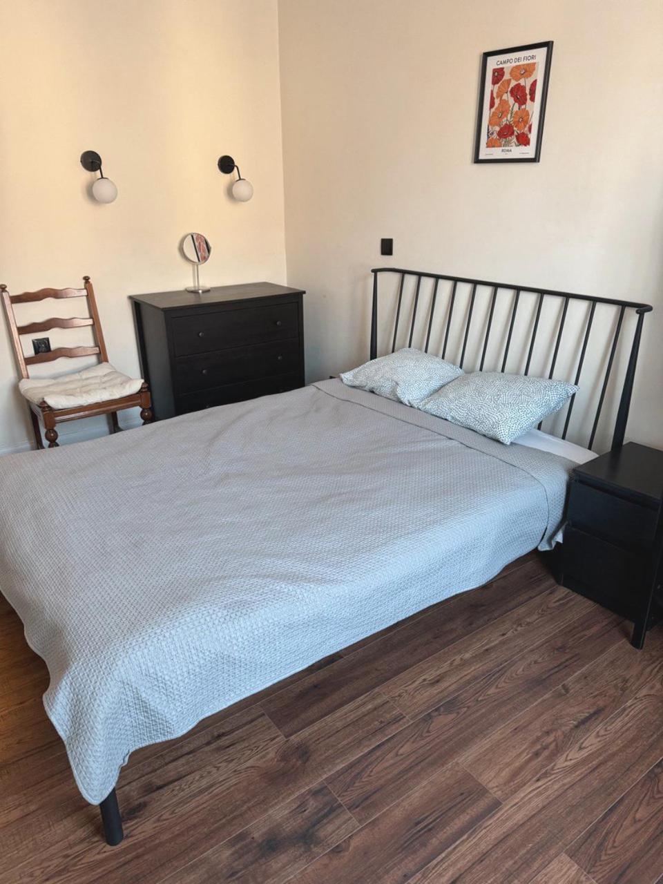 2-Room Apartment In The City Center Poznań Buitenkant foto
